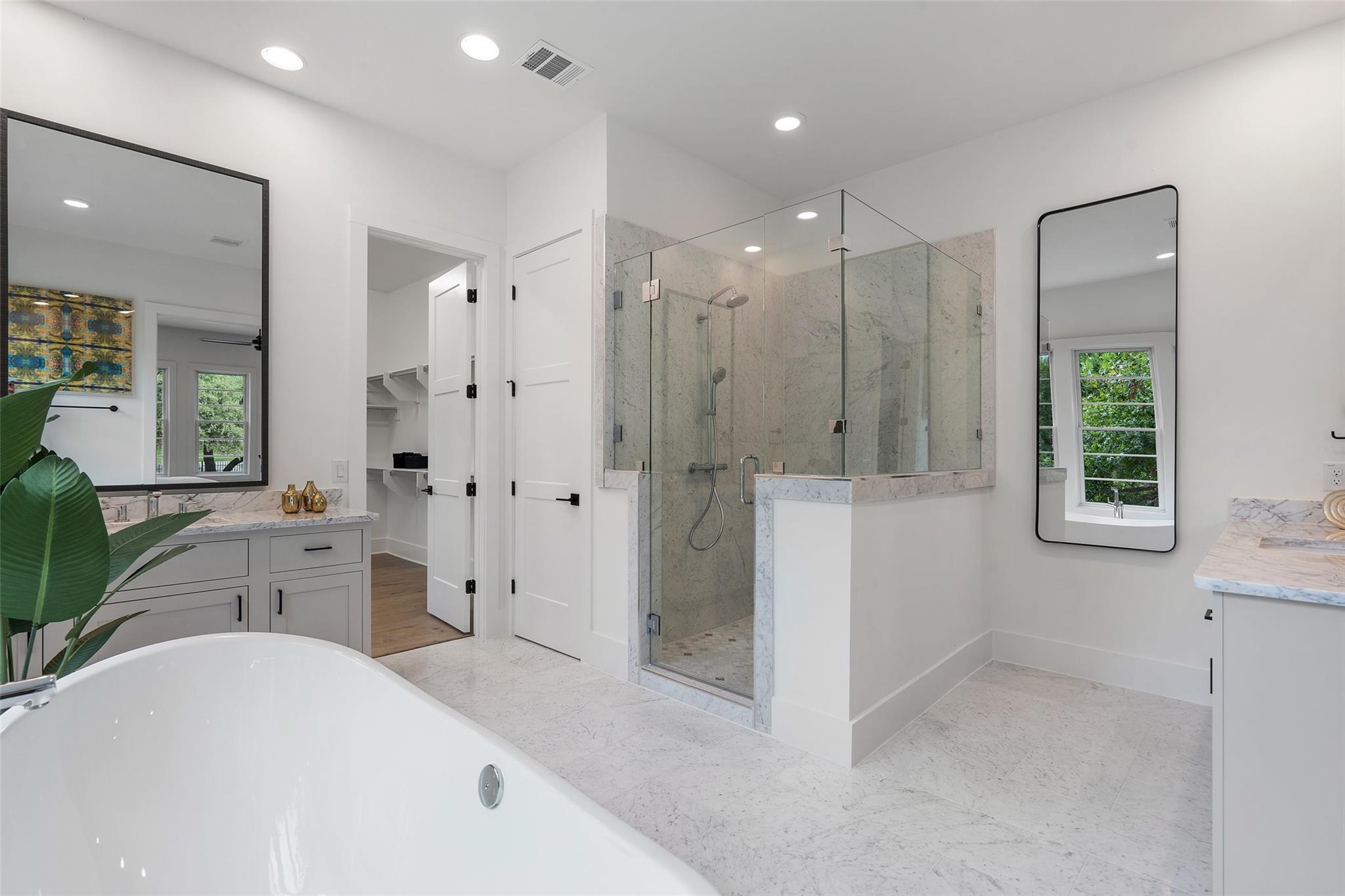 1719 Spyglass Dr # 1, Austin, TX 78746