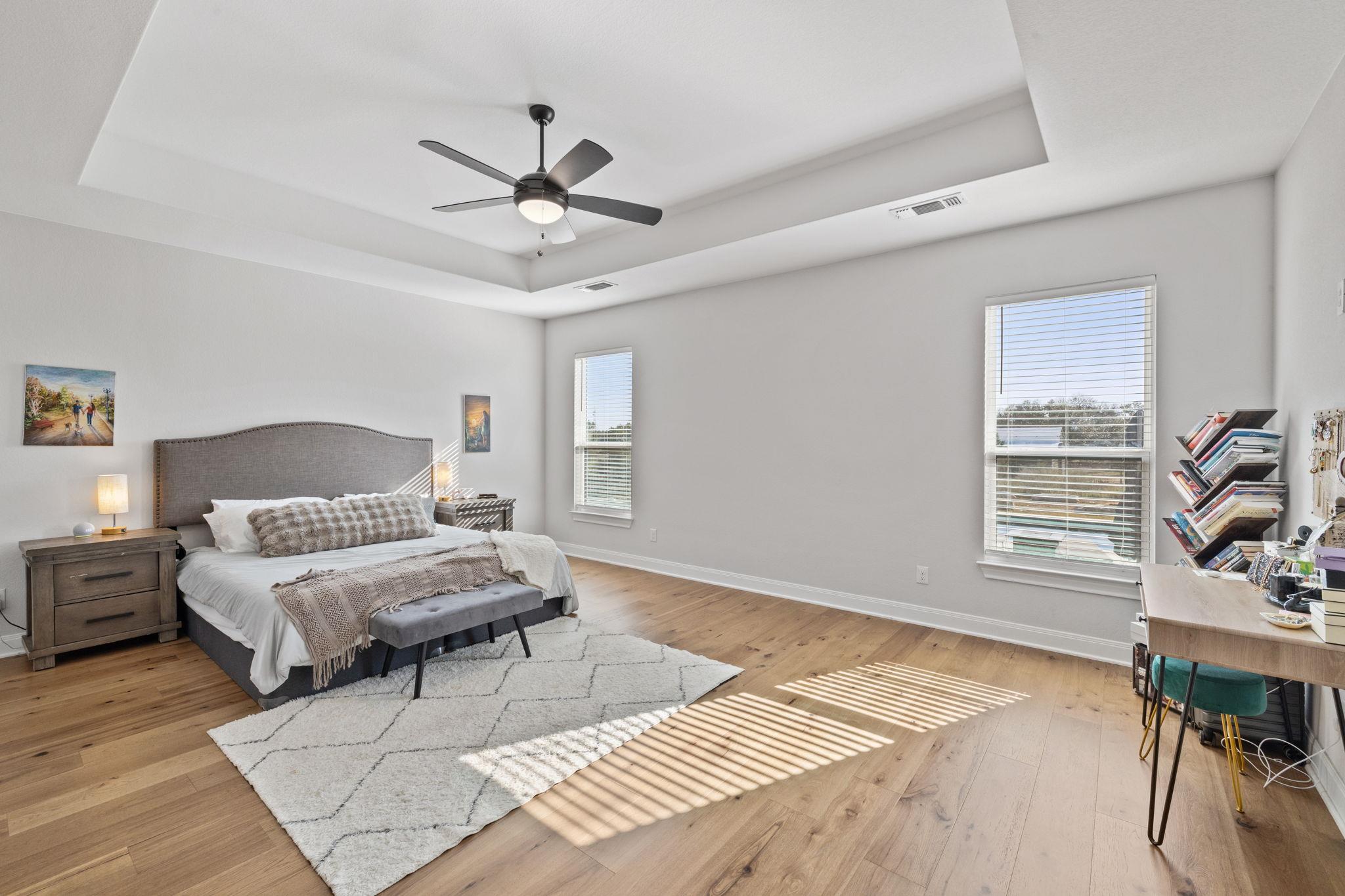 225 Spicewood Trails Dr, Spicewood, TX 78669