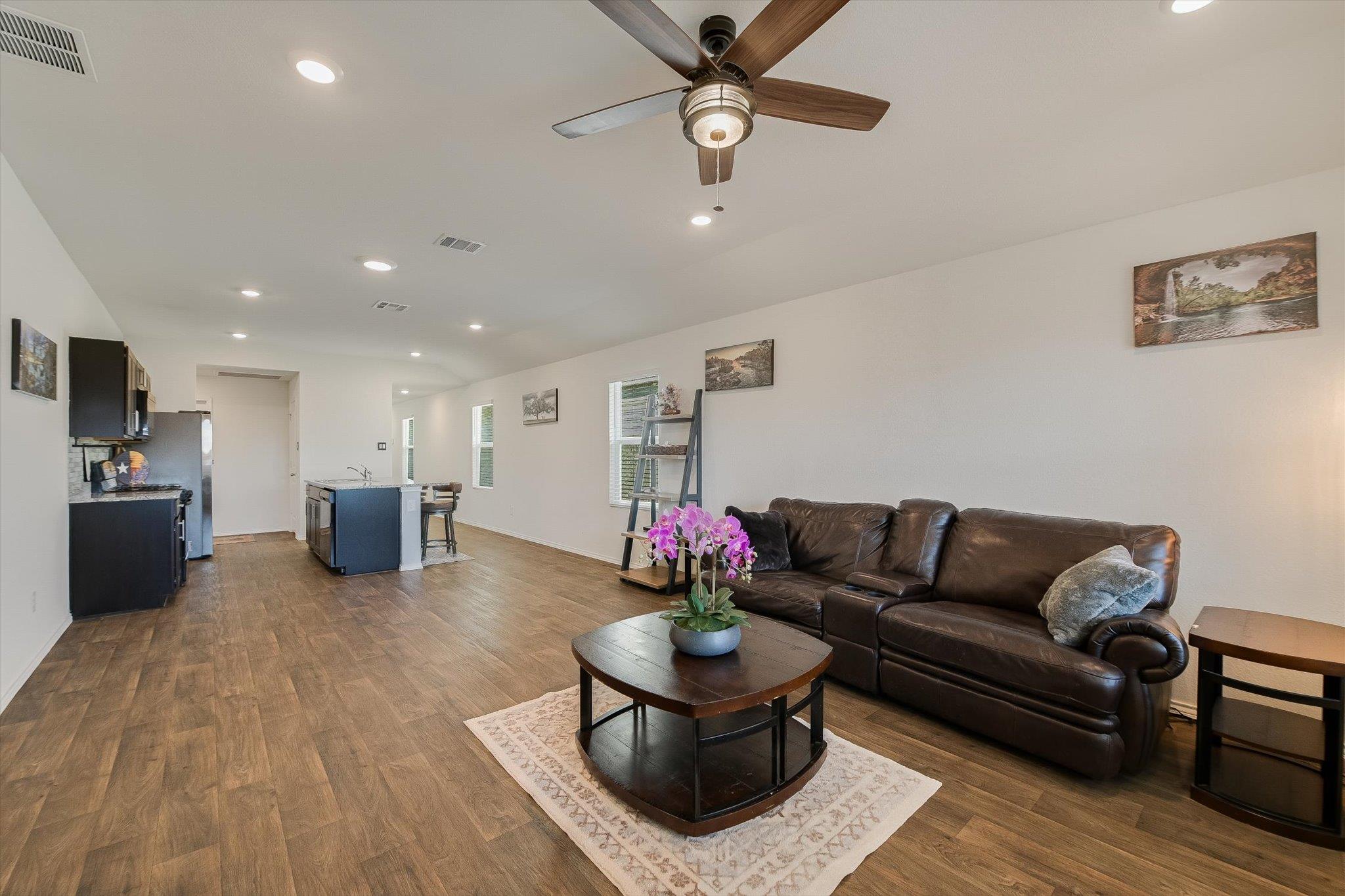 232 Euclid Ln, Kyle, TX 78640