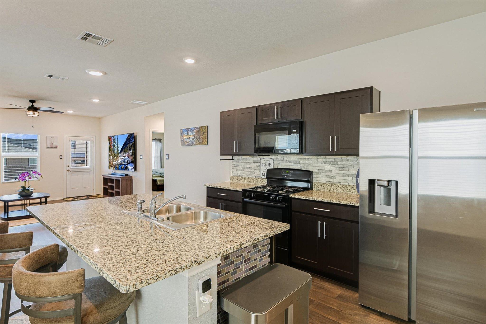 232 Euclid Ln, Kyle, TX 78640