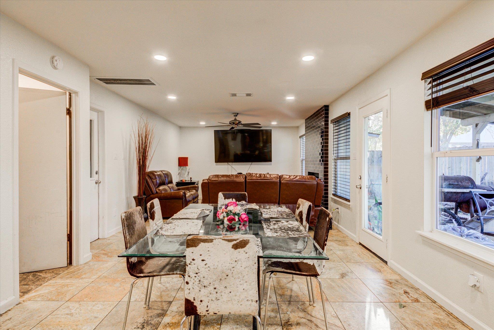 523 Tanner Trl, Pflugerville, TX 78660