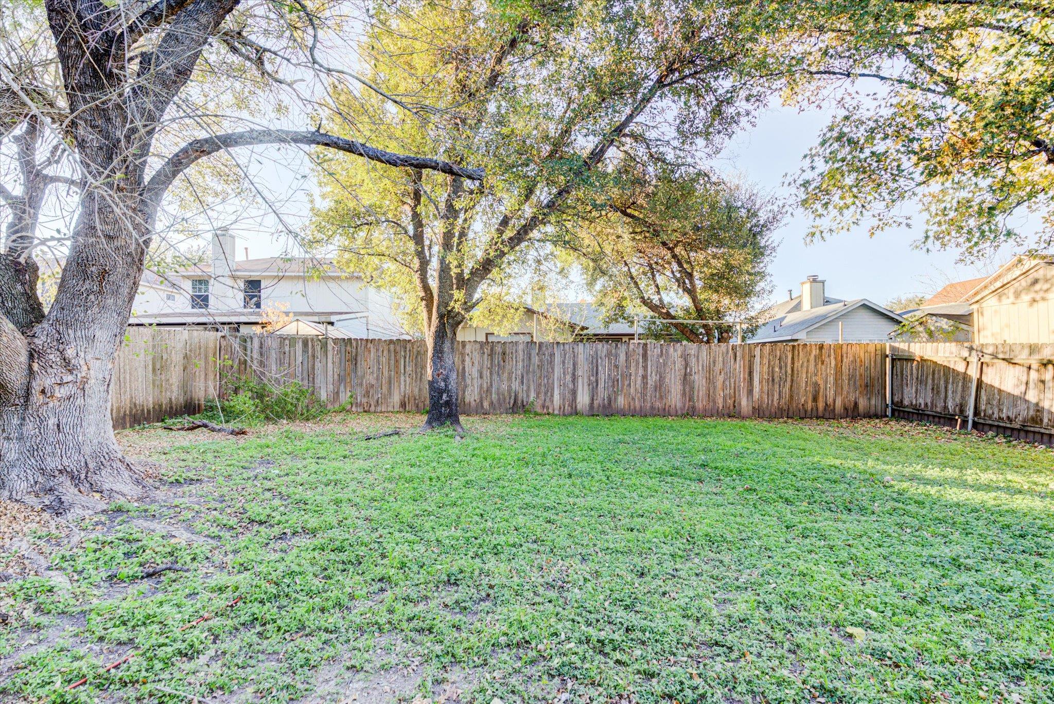 523 Tanner Trl, Pflugerville, TX 78660