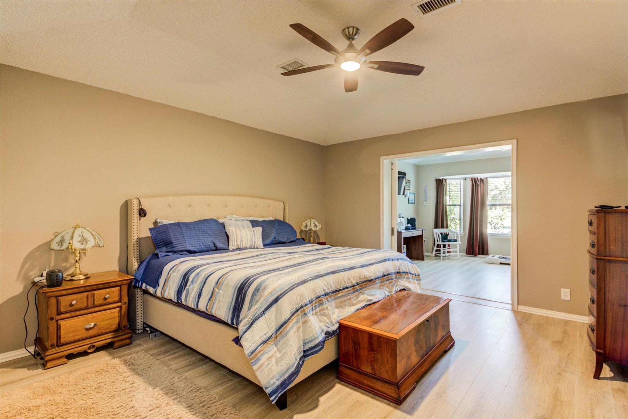 200 Harbor Cir Cir, Georgetown, TX 78633