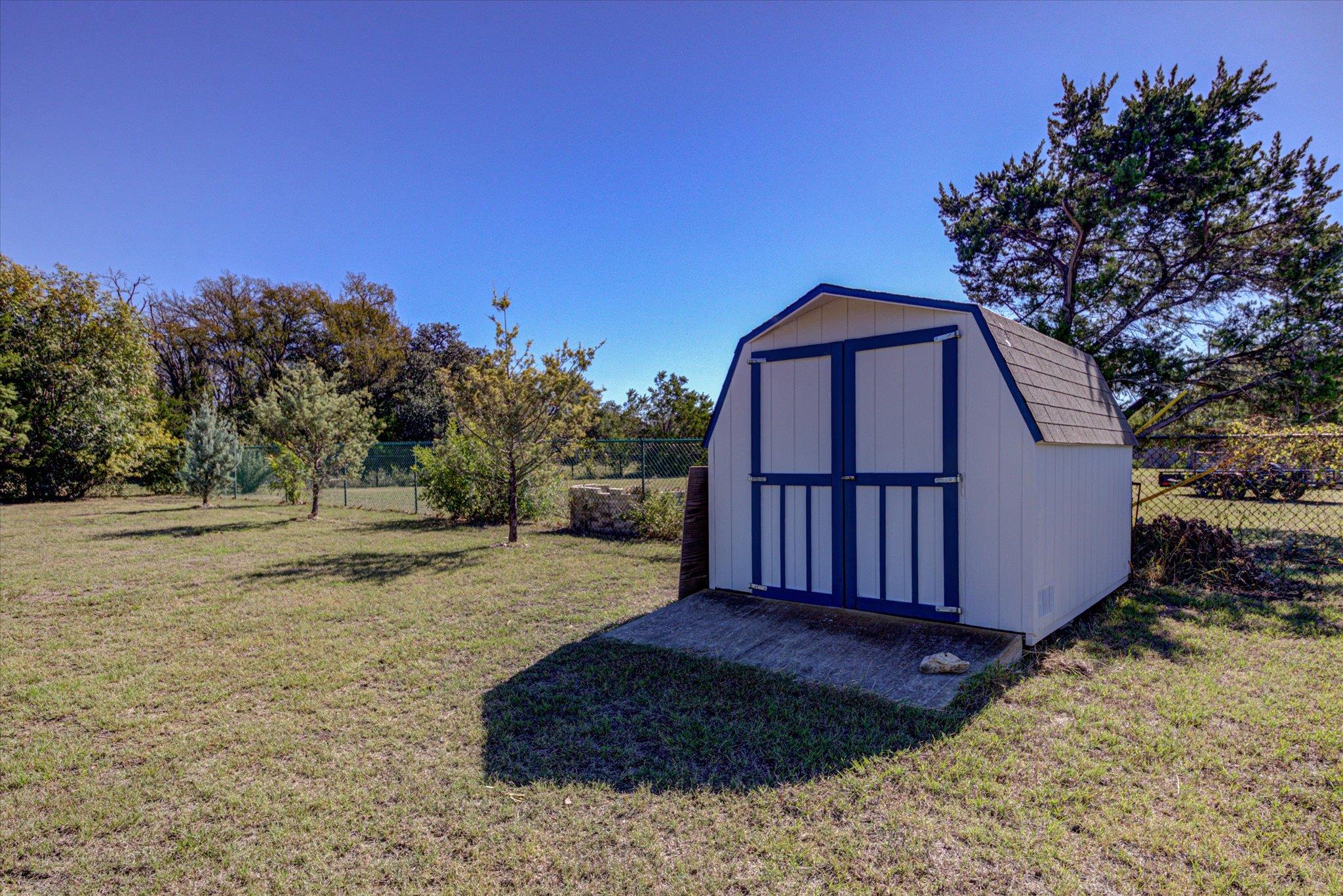 200 Harbor Cir Cir, Georgetown, TX 78633