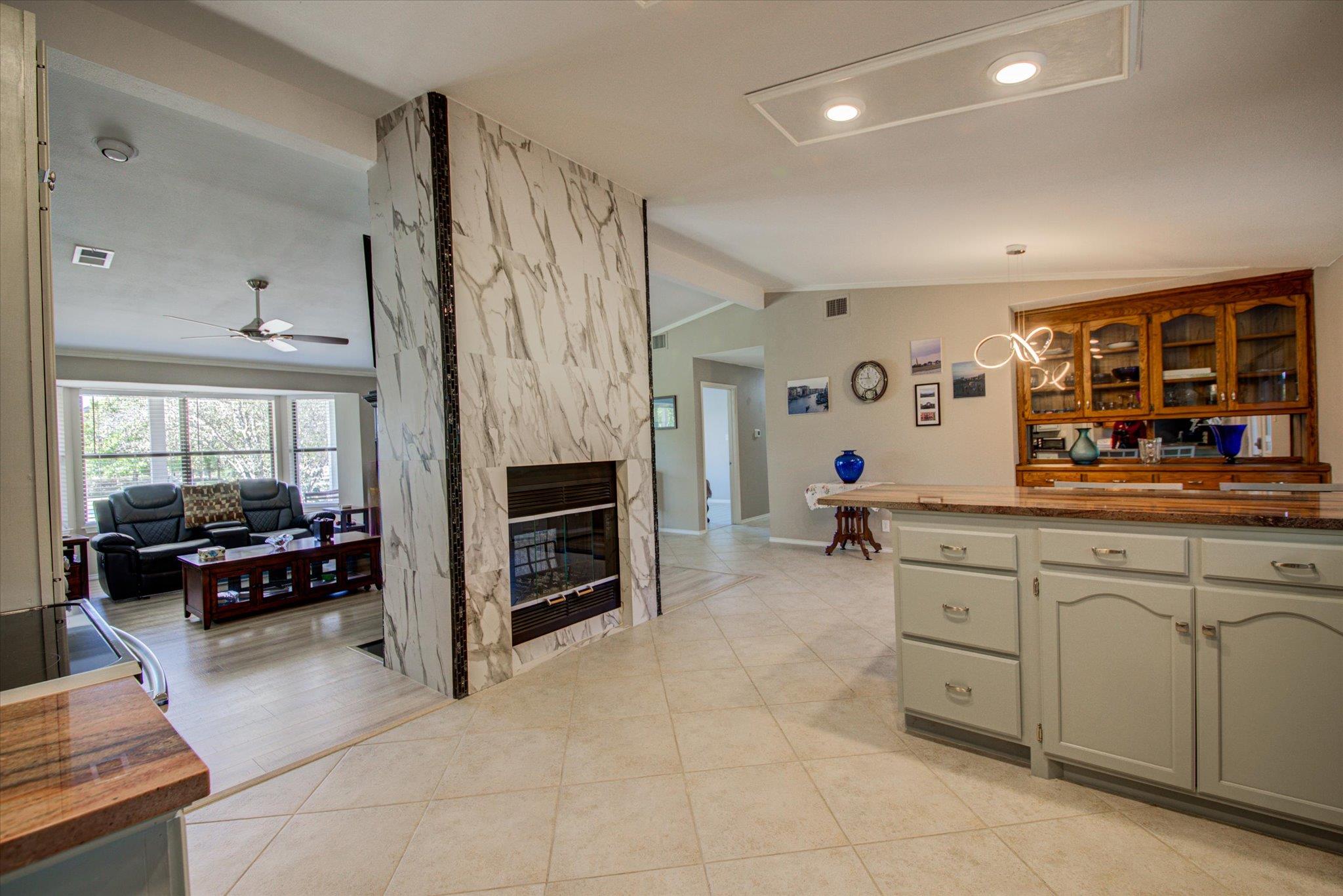 200 Harbor Cir Cir, Georgetown, TX 78633