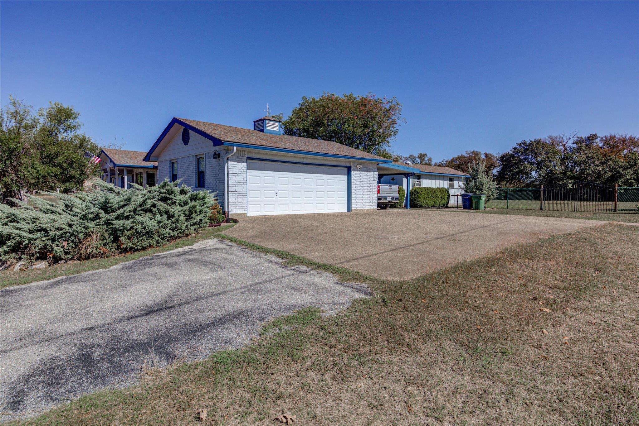 200 Harbor Cir Cir, Georgetown, TX 78633