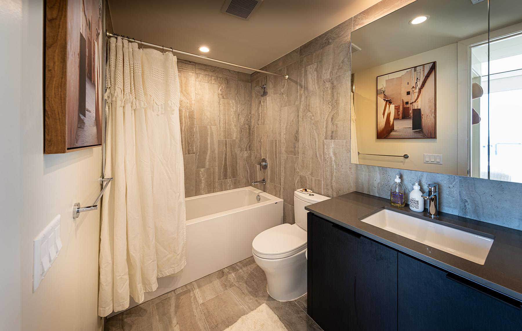 44 East Ave # 4205, Austin, TX 78701