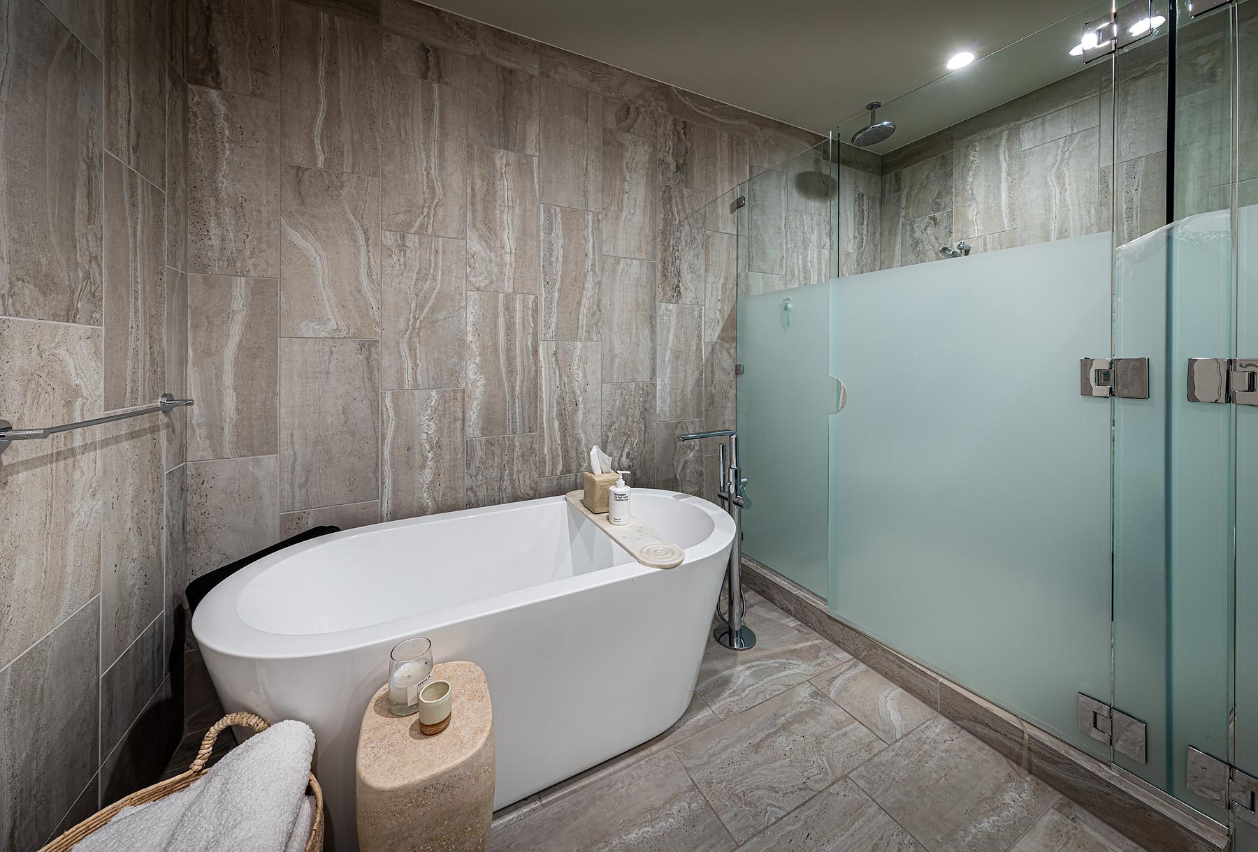 44 East Ave # 4205, Austin, TX 78701