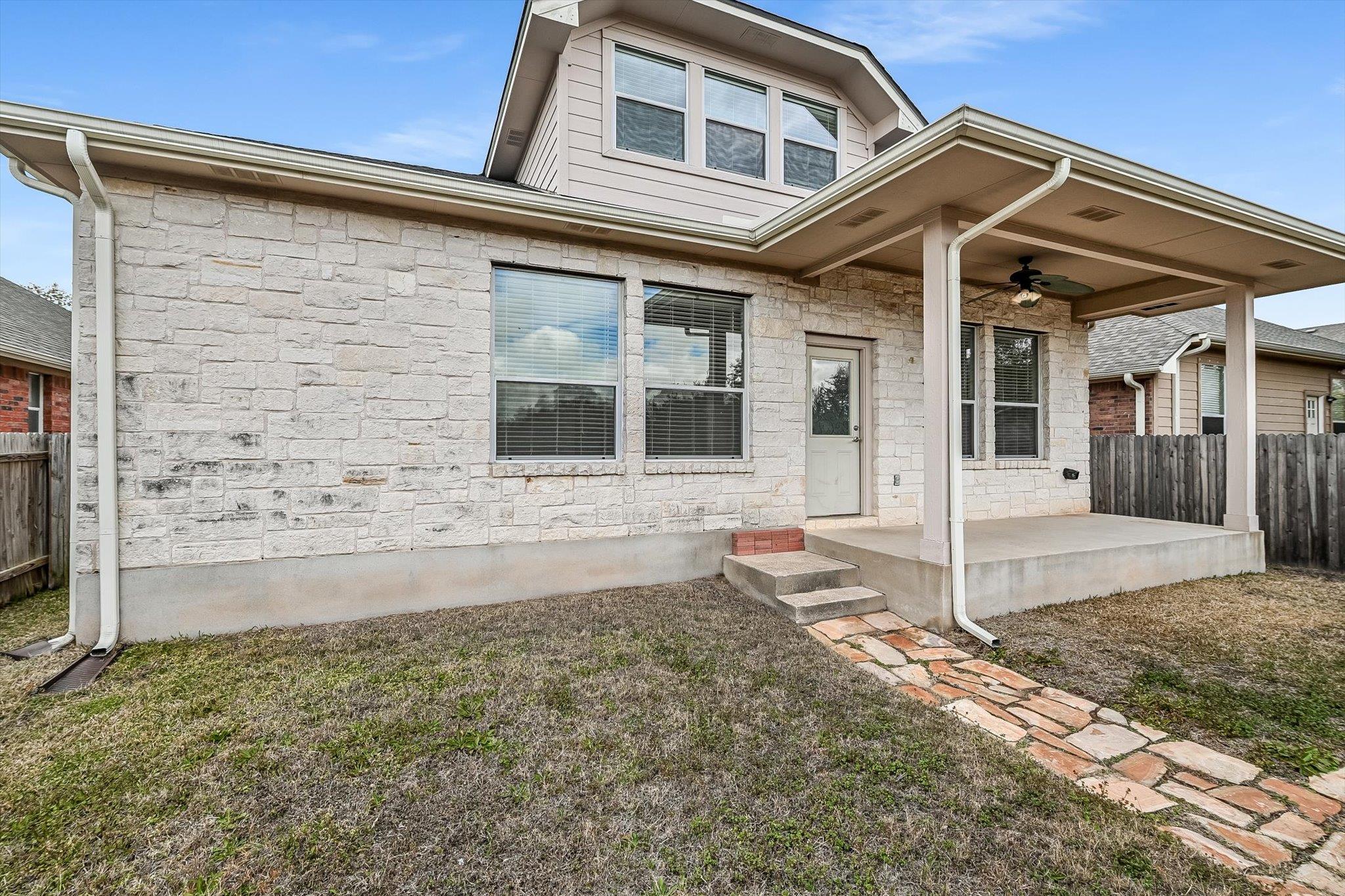 15802 Neenah Oak Loop, Austin, TX 78717