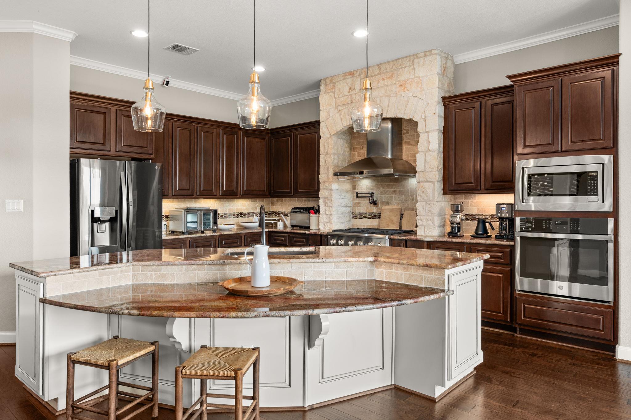 4530 Miraval Loop, Round Rock, TX 78665