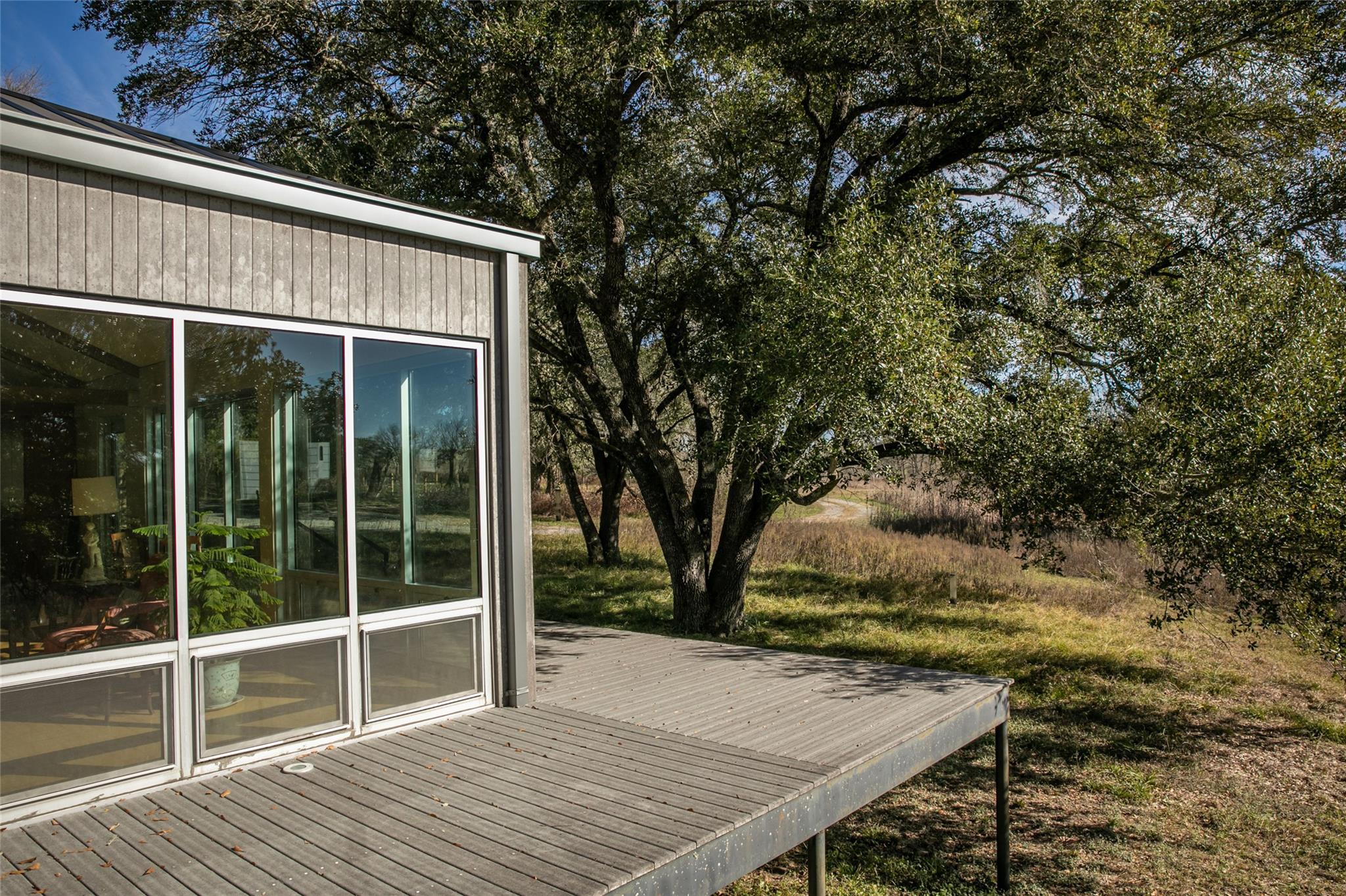 11107 Mt Falls School Rd, Washington, TX 77880