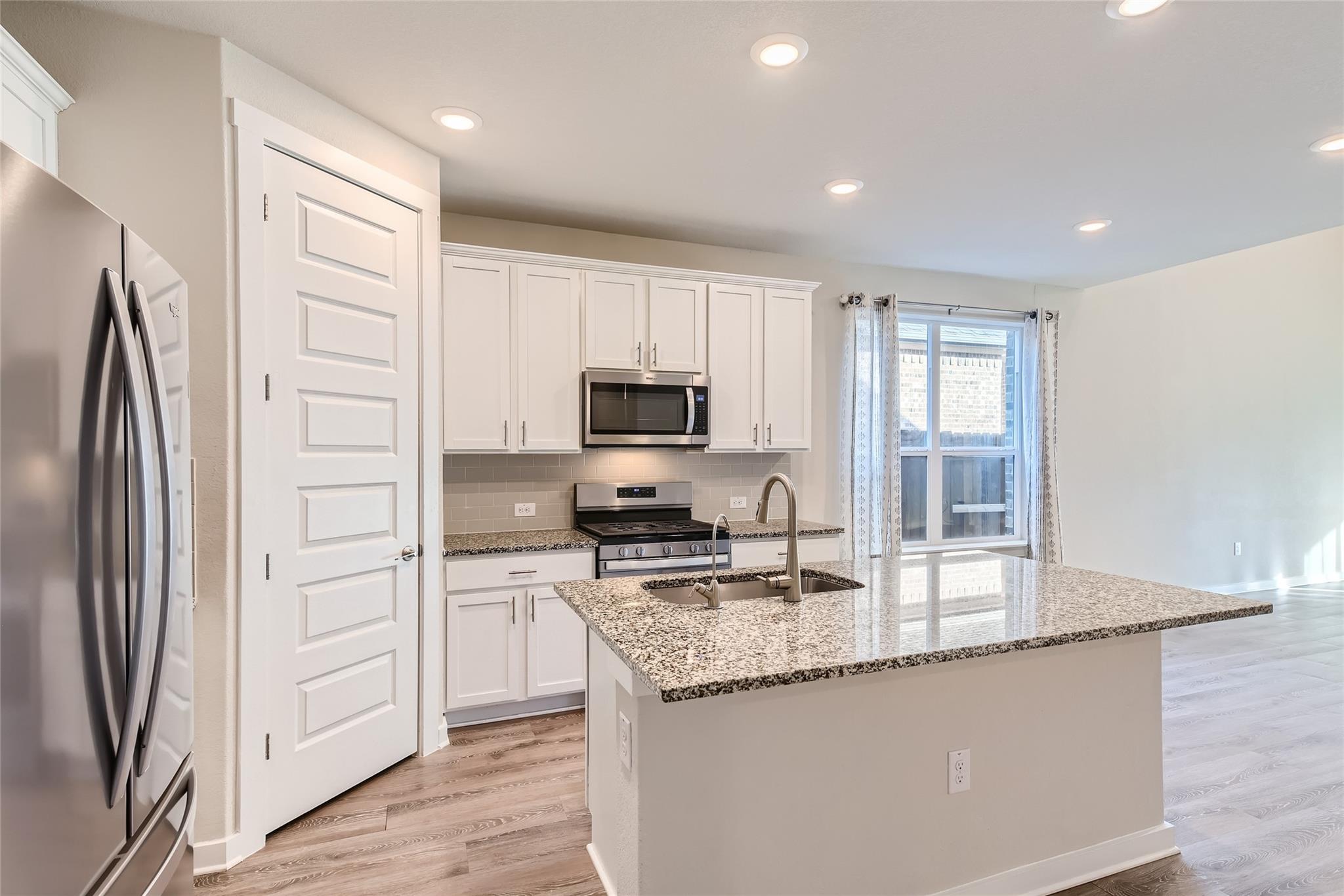 2212 Alamar Walk, Leander, TX 78641