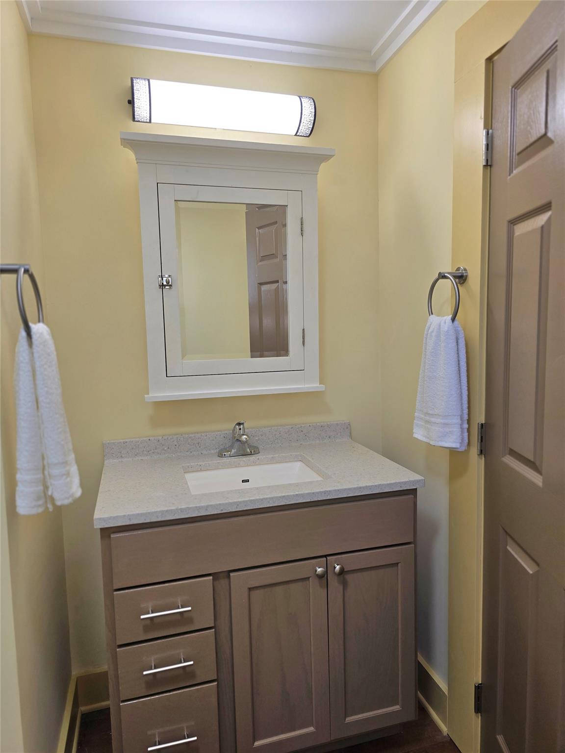 429 N Main St, Rockdale, TX 76567