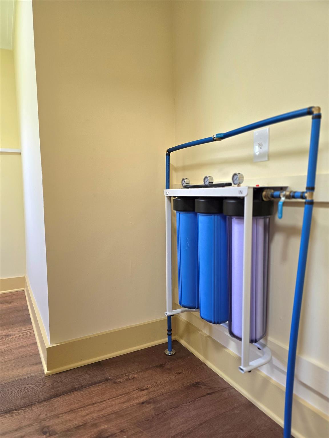 429 N Main St, Rockdale, TX 76567