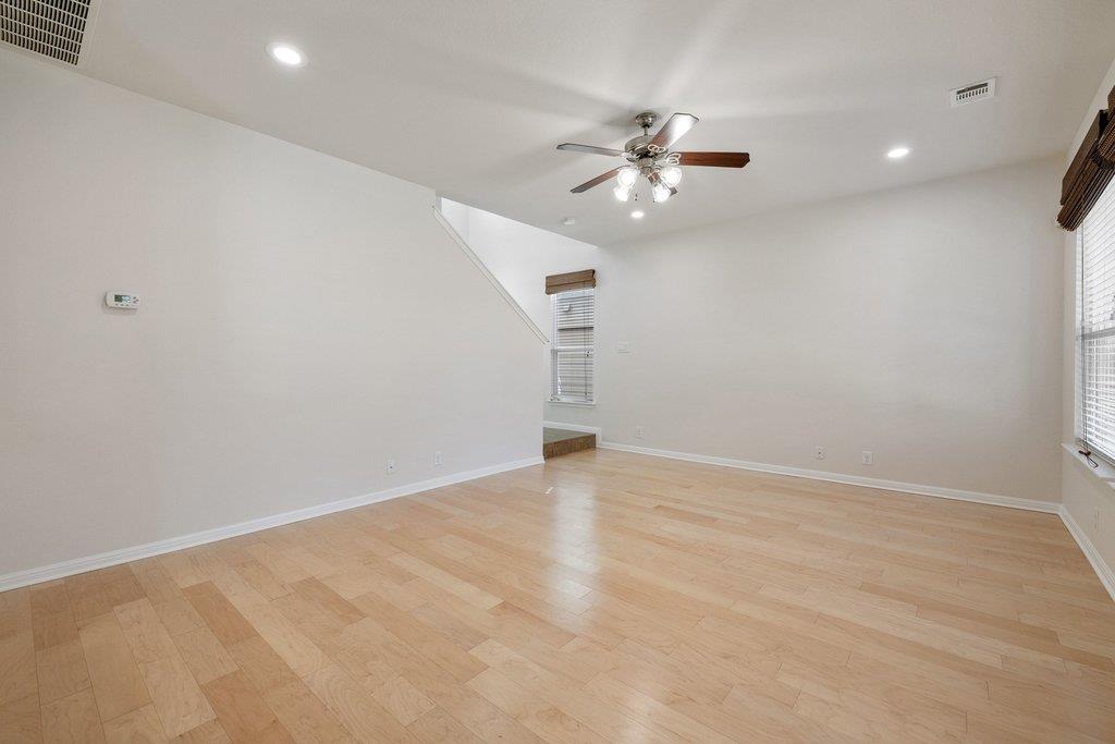 9412 Beechnut Dr, Austin, TX 78748