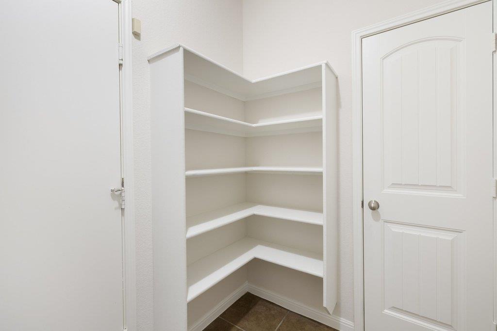 9412 Beechnut Dr, Austin, TX 78748