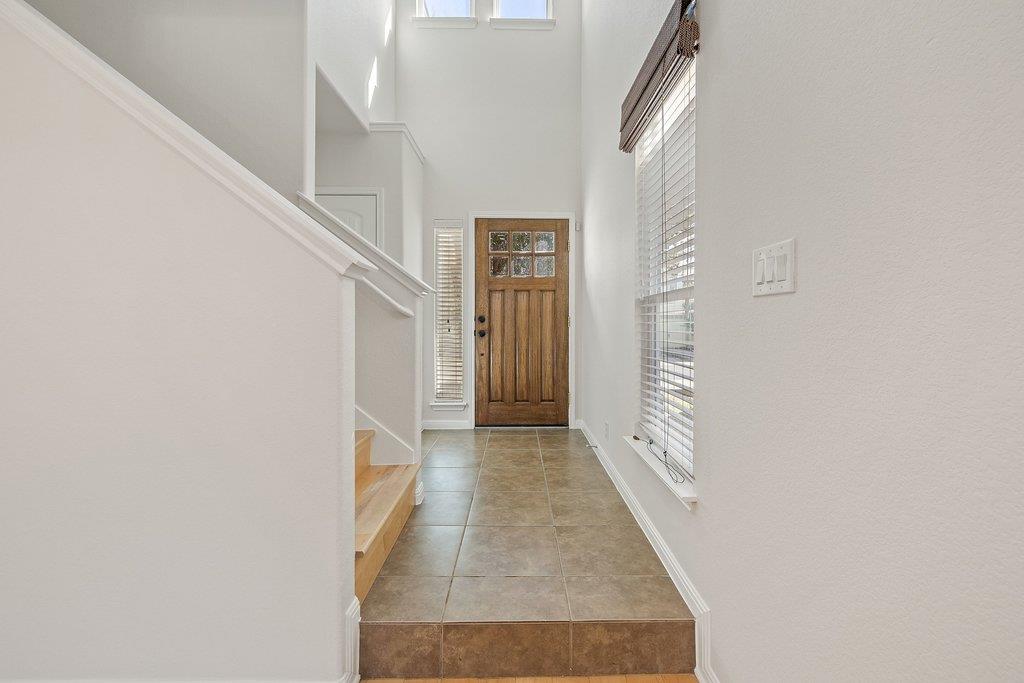 9412 Beechnut Dr, Austin, TX 78748