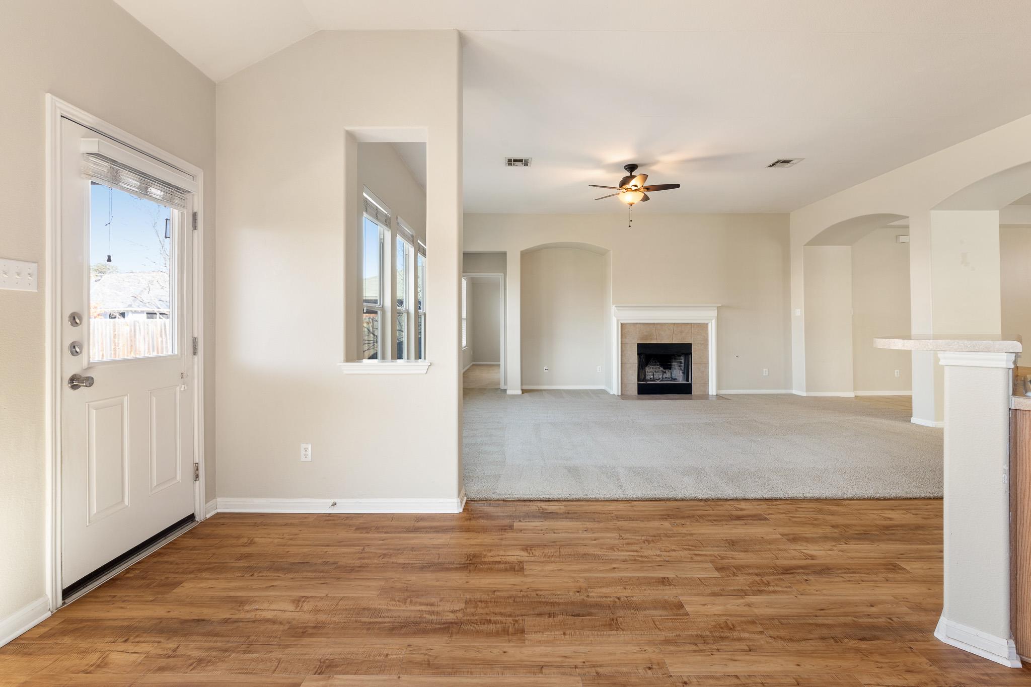 1406 Laguna Cv, Hutto, TX 78634