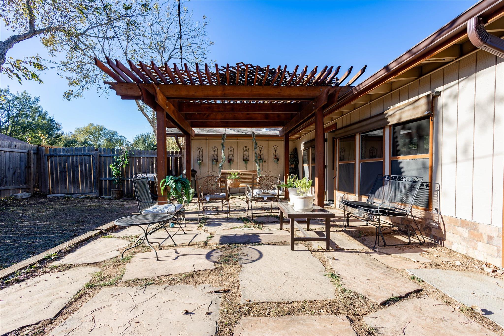 603 Parkview Dr, Round Rock, TX 78681