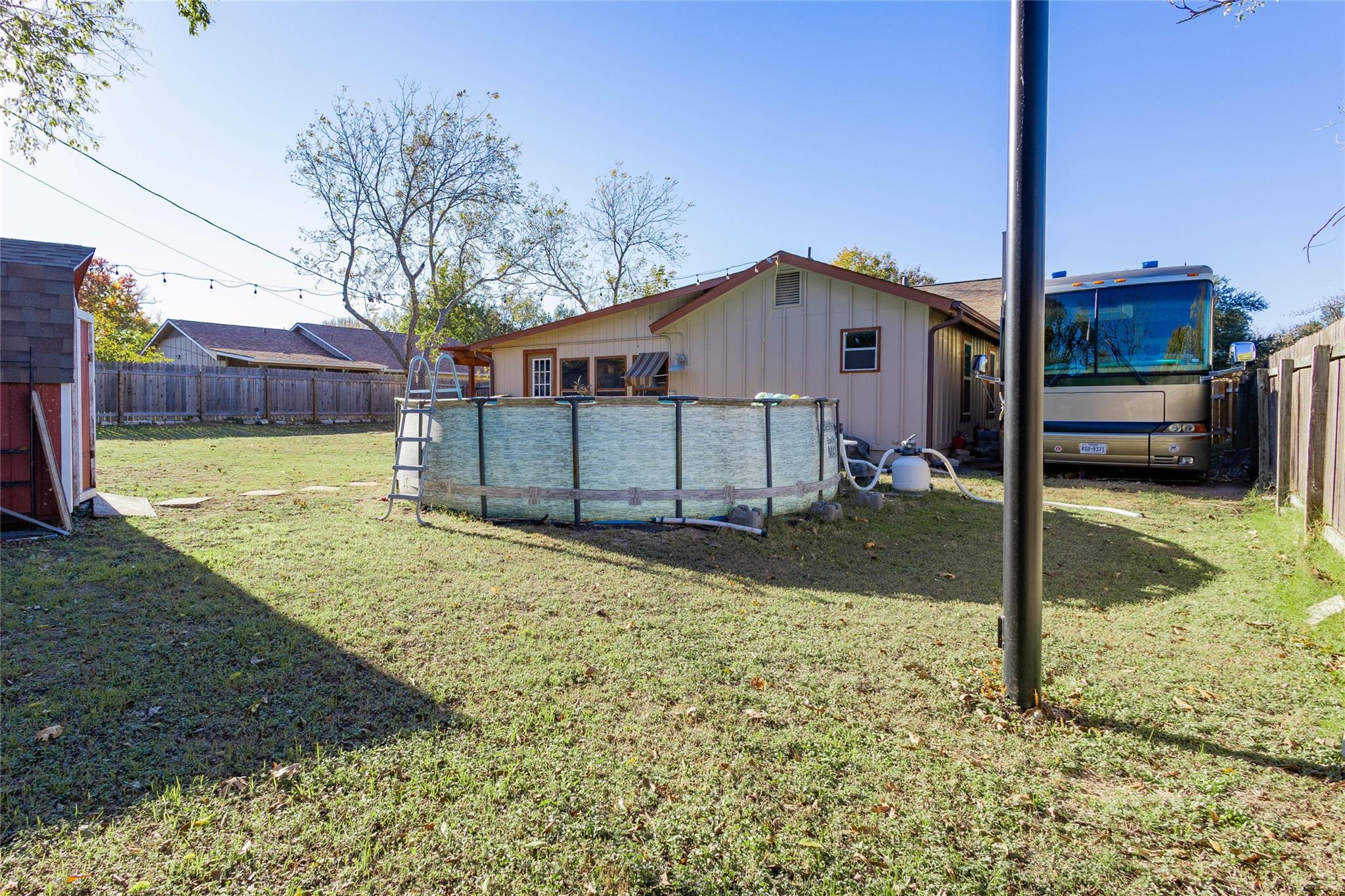 603 Parkview Dr, Round Rock, TX 78681