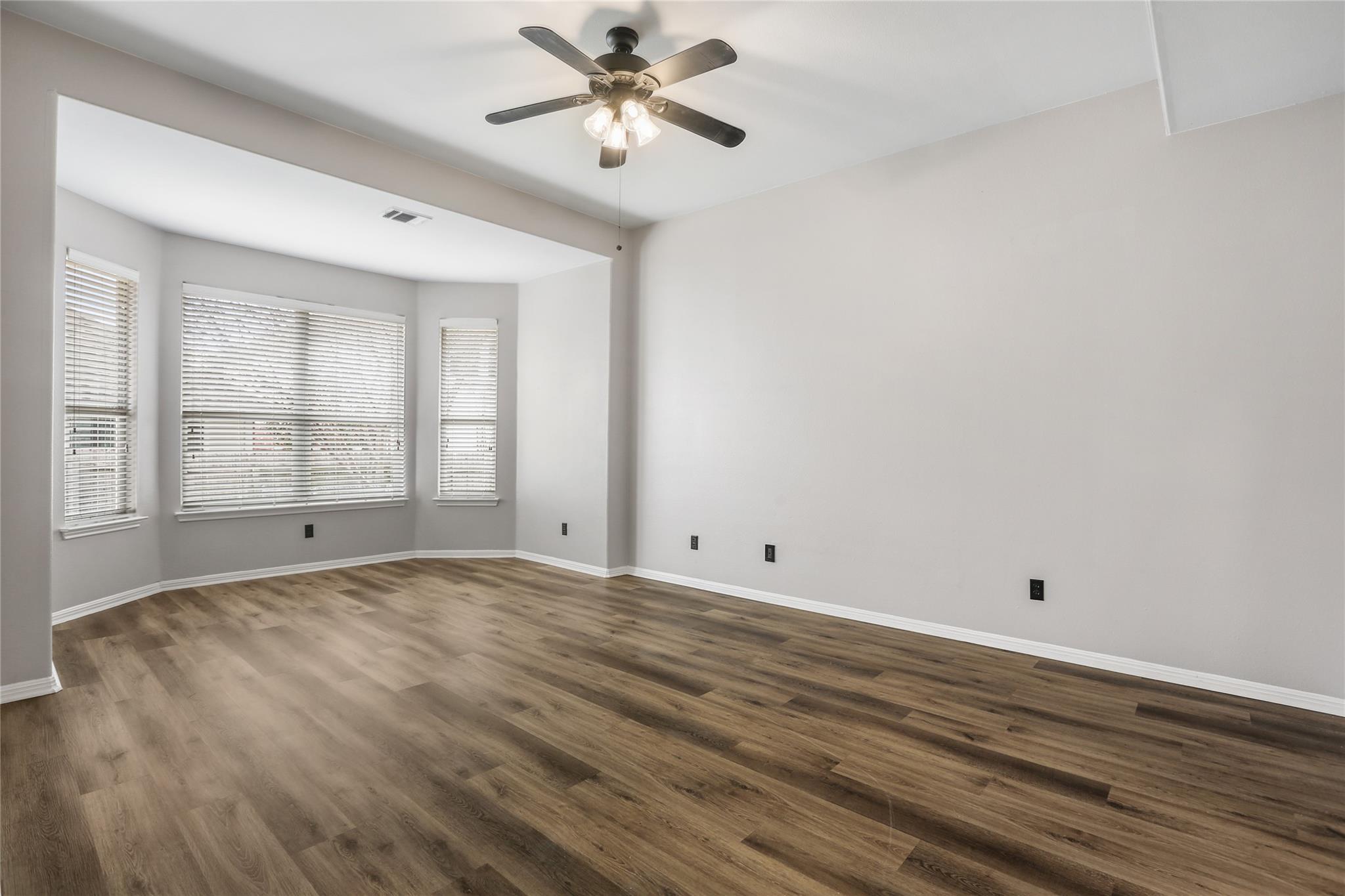 3807 Concord Dr, Round Rock, TX 78665