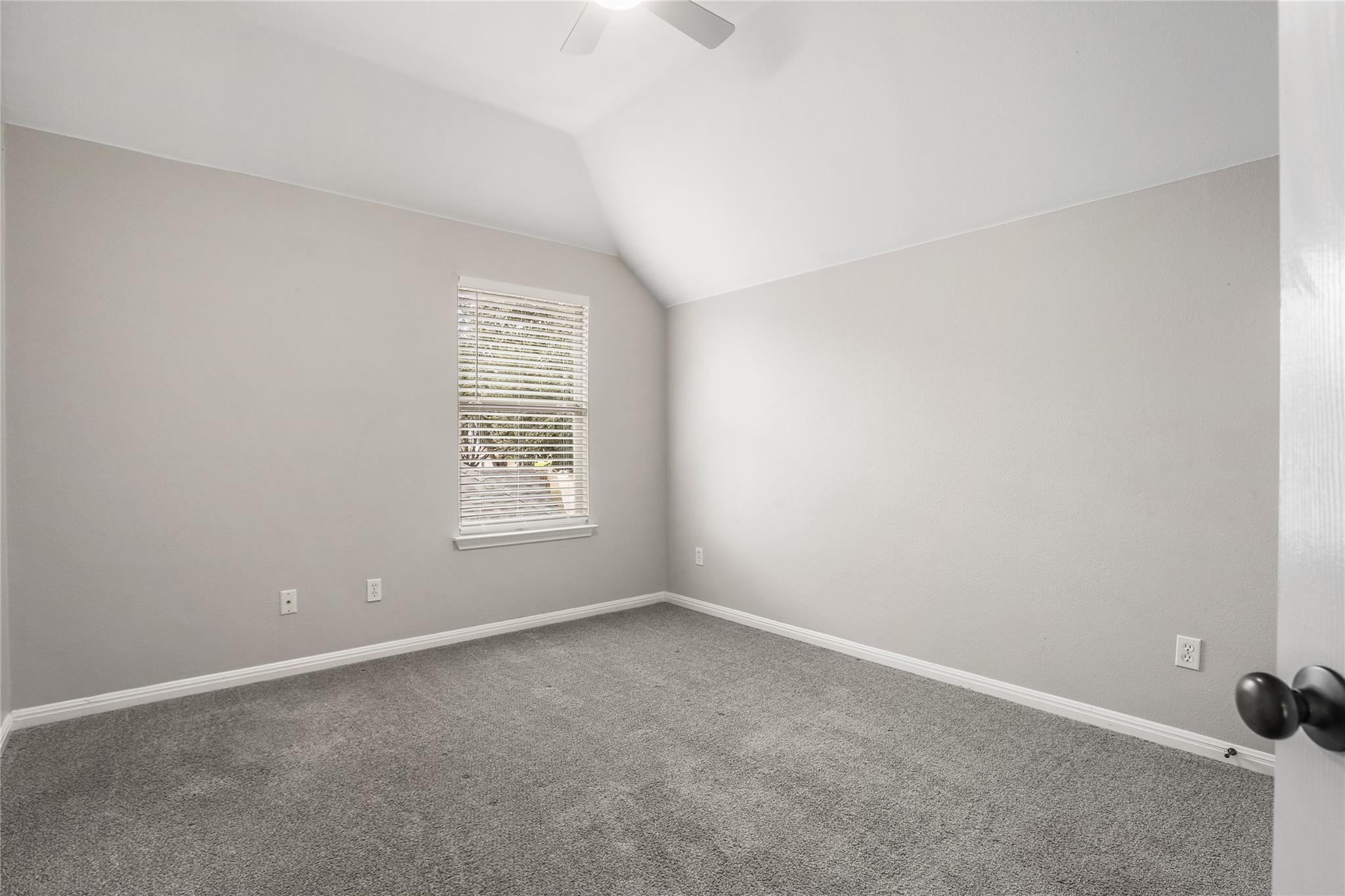 3807 Concord Dr, Round Rock, TX 78665