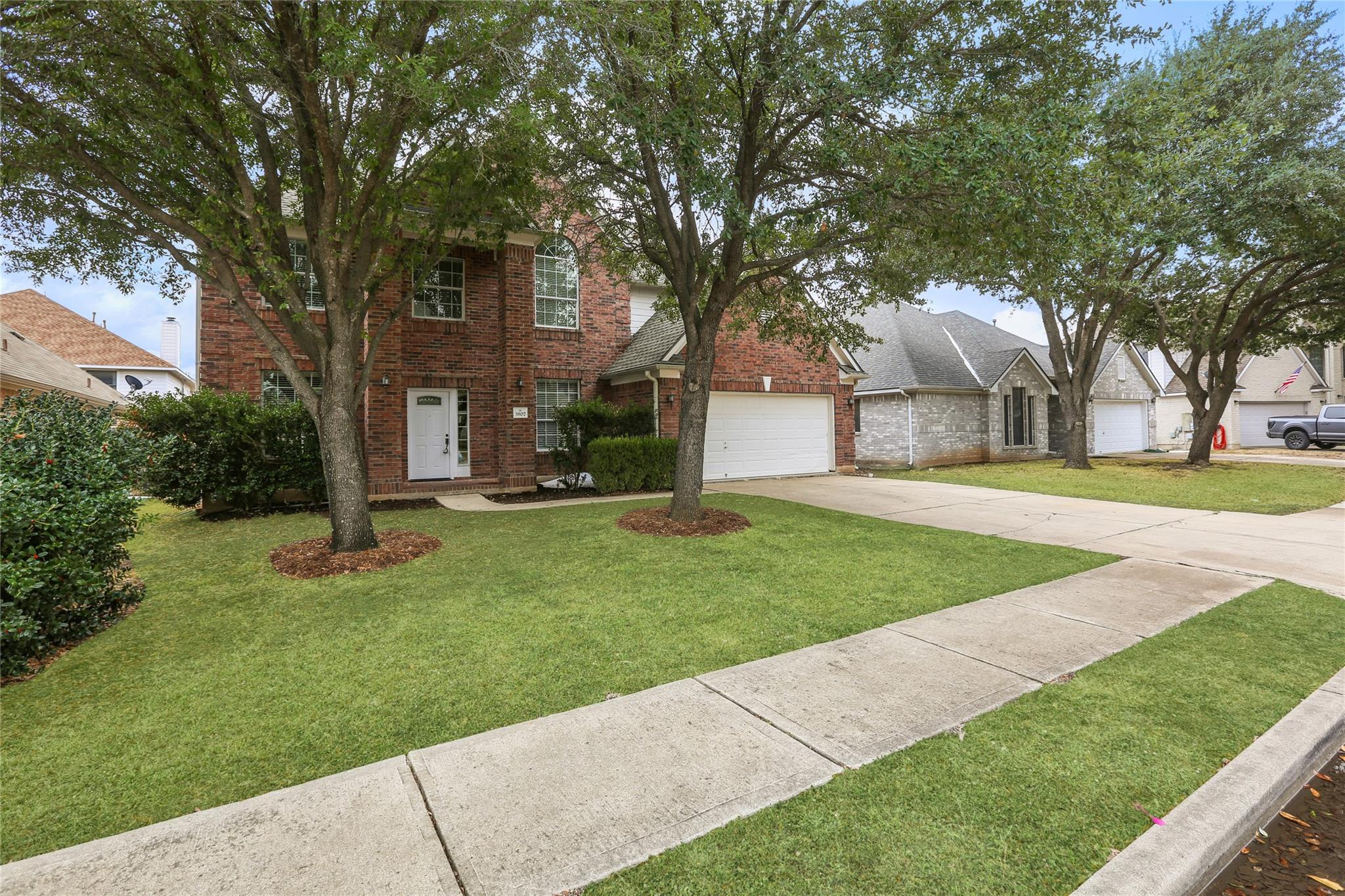 3807 Concord Dr, Round Rock, TX 78665