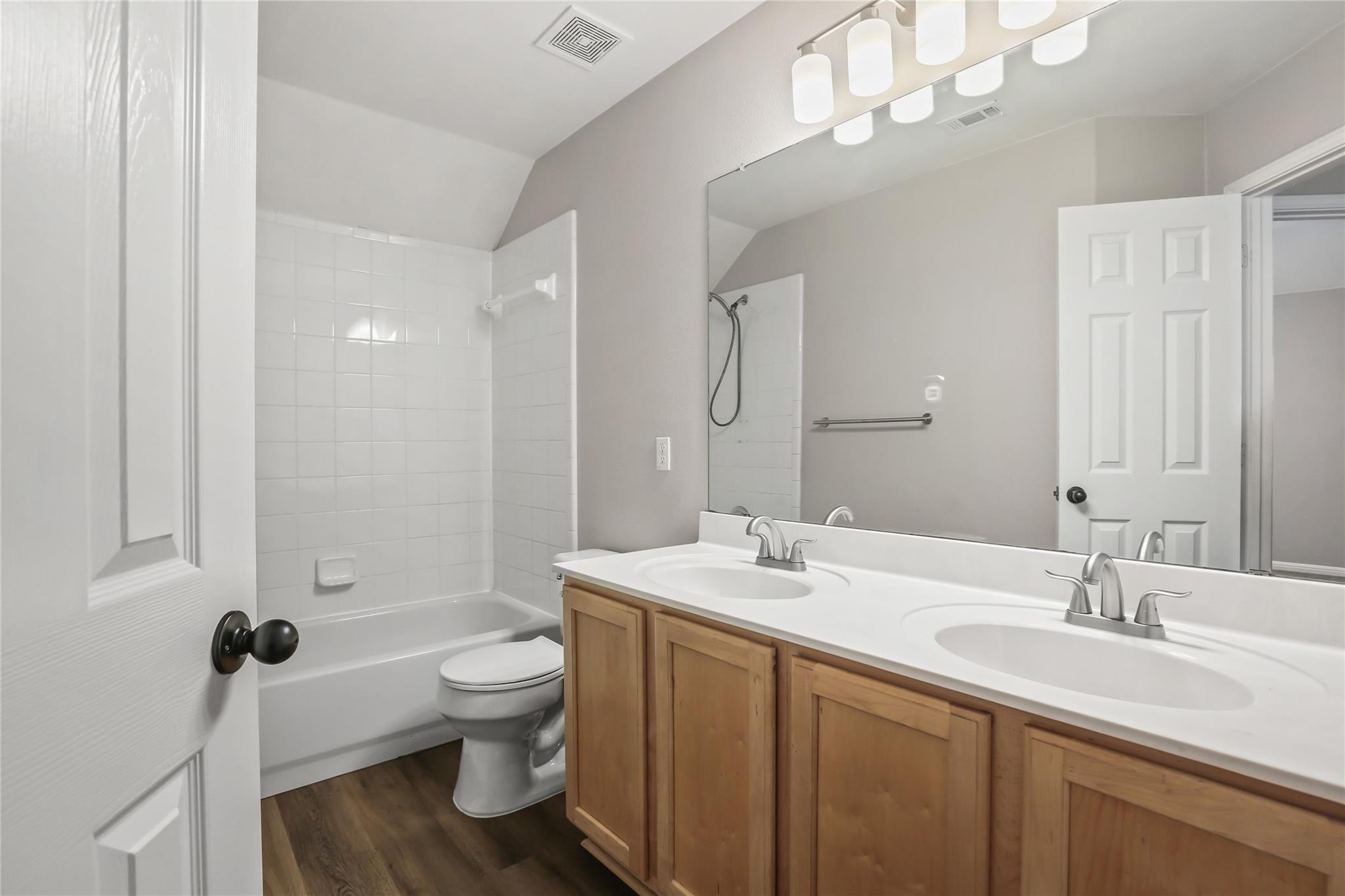 3807 Concord Dr, Round Rock, TX 78665