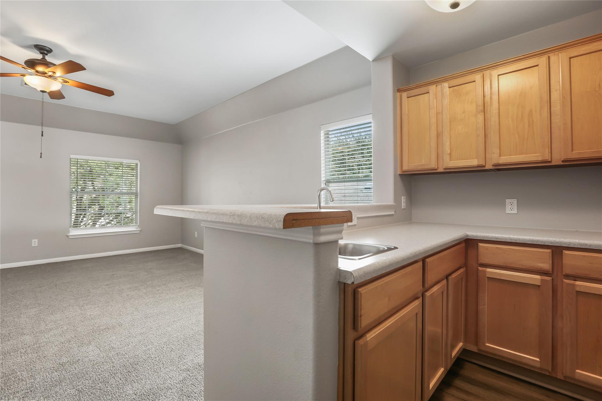 3807 Concord Dr, Round Rock, TX 78665