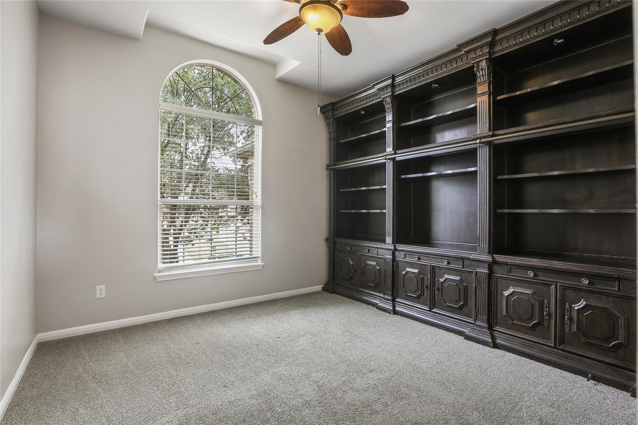 3807 Concord Dr, Round Rock, TX 78665