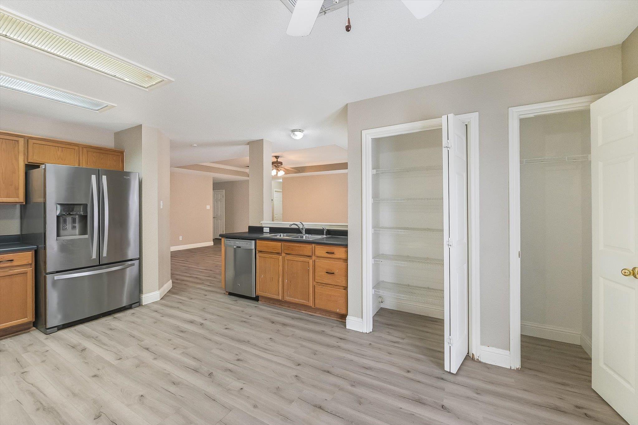 1911 Coachlamp Dr, Cedar Park, TX 78613