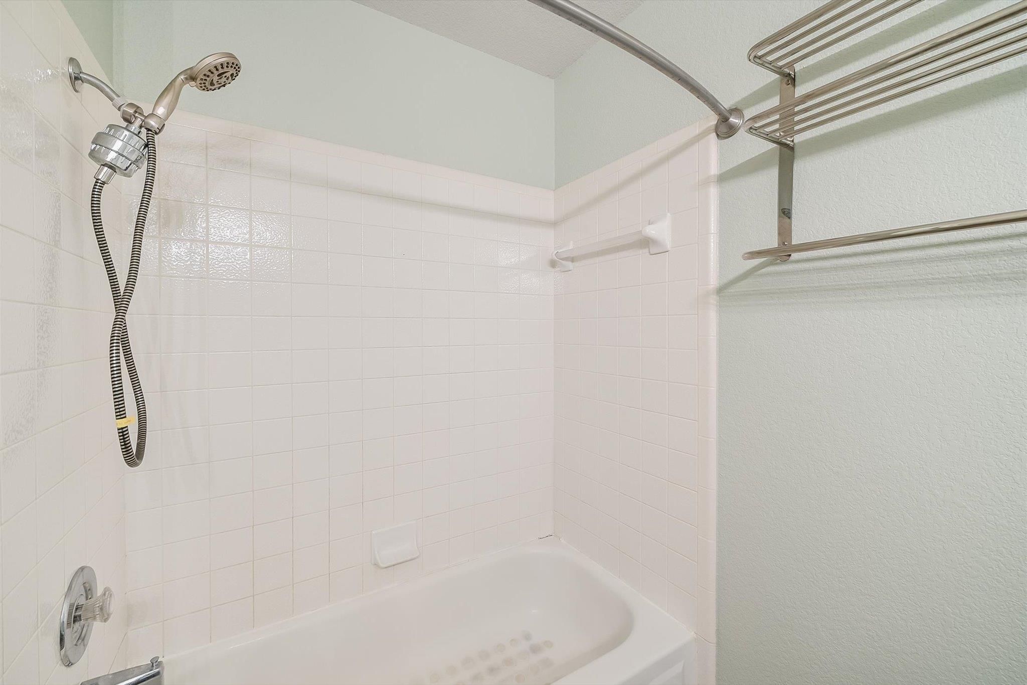 1911 Coachlamp Dr, Cedar Park, TX 78613