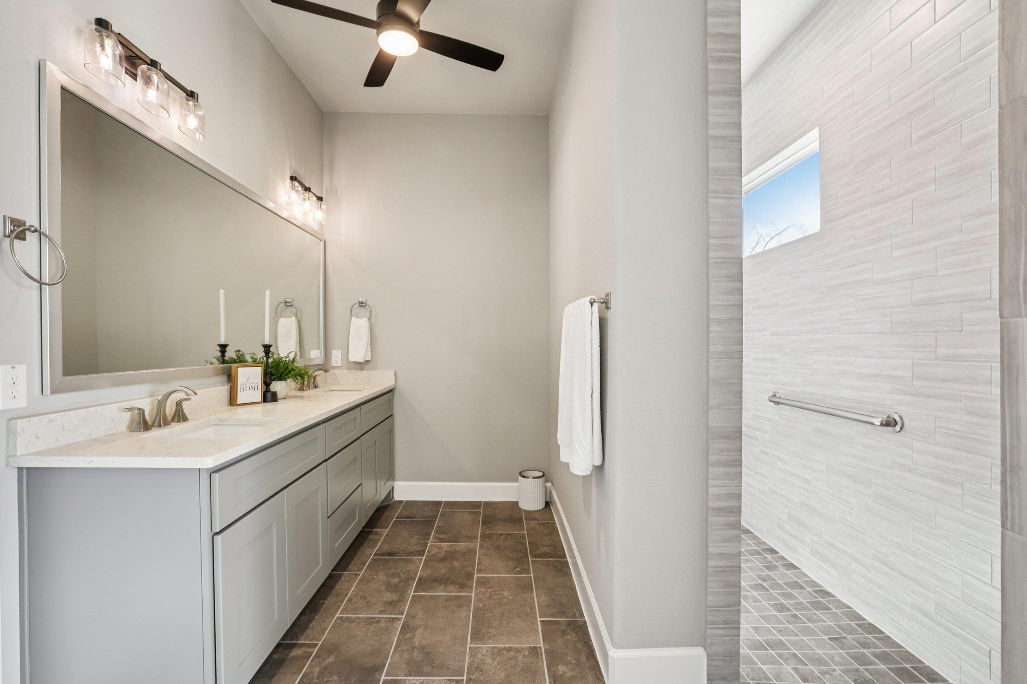 23601 Old Ferry Rd # 22, Spicewood, TX 78669