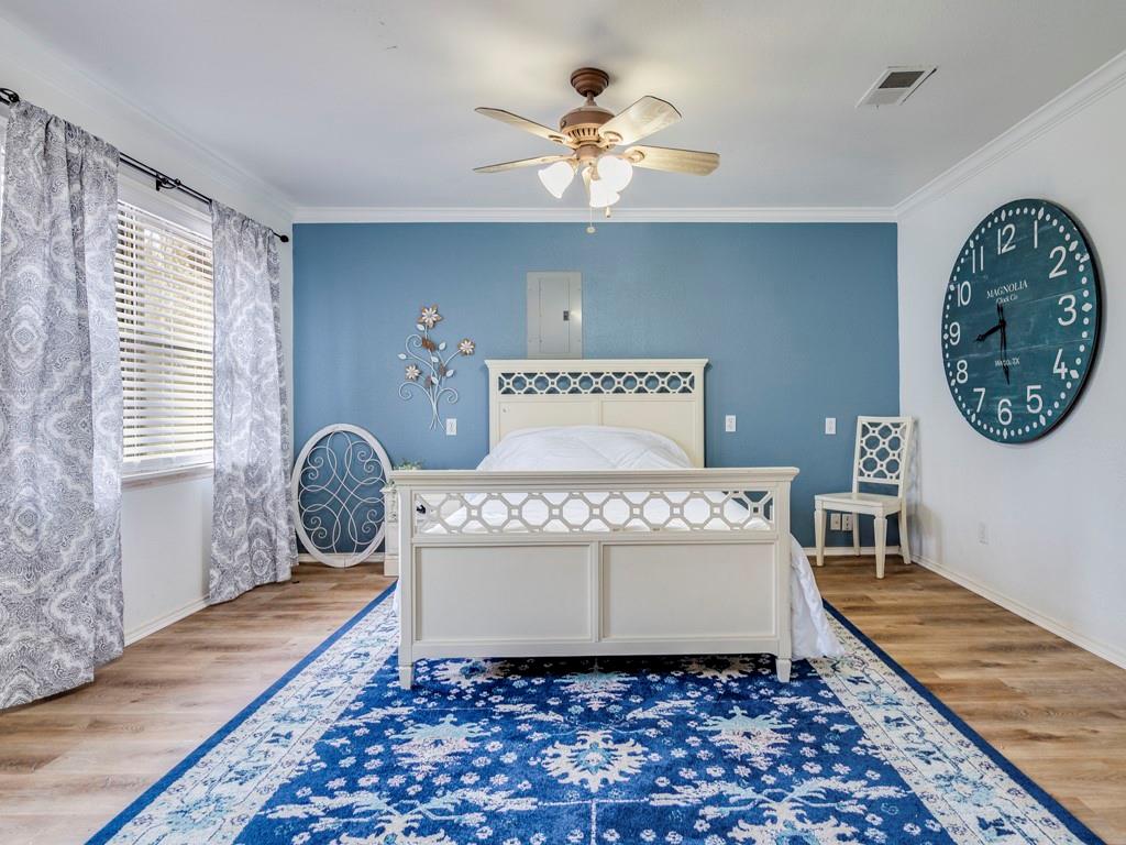 105 Maynard St, Bastrop, TX 78602