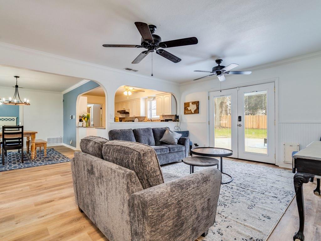 105 Maynard St, Bastrop, TX 78602