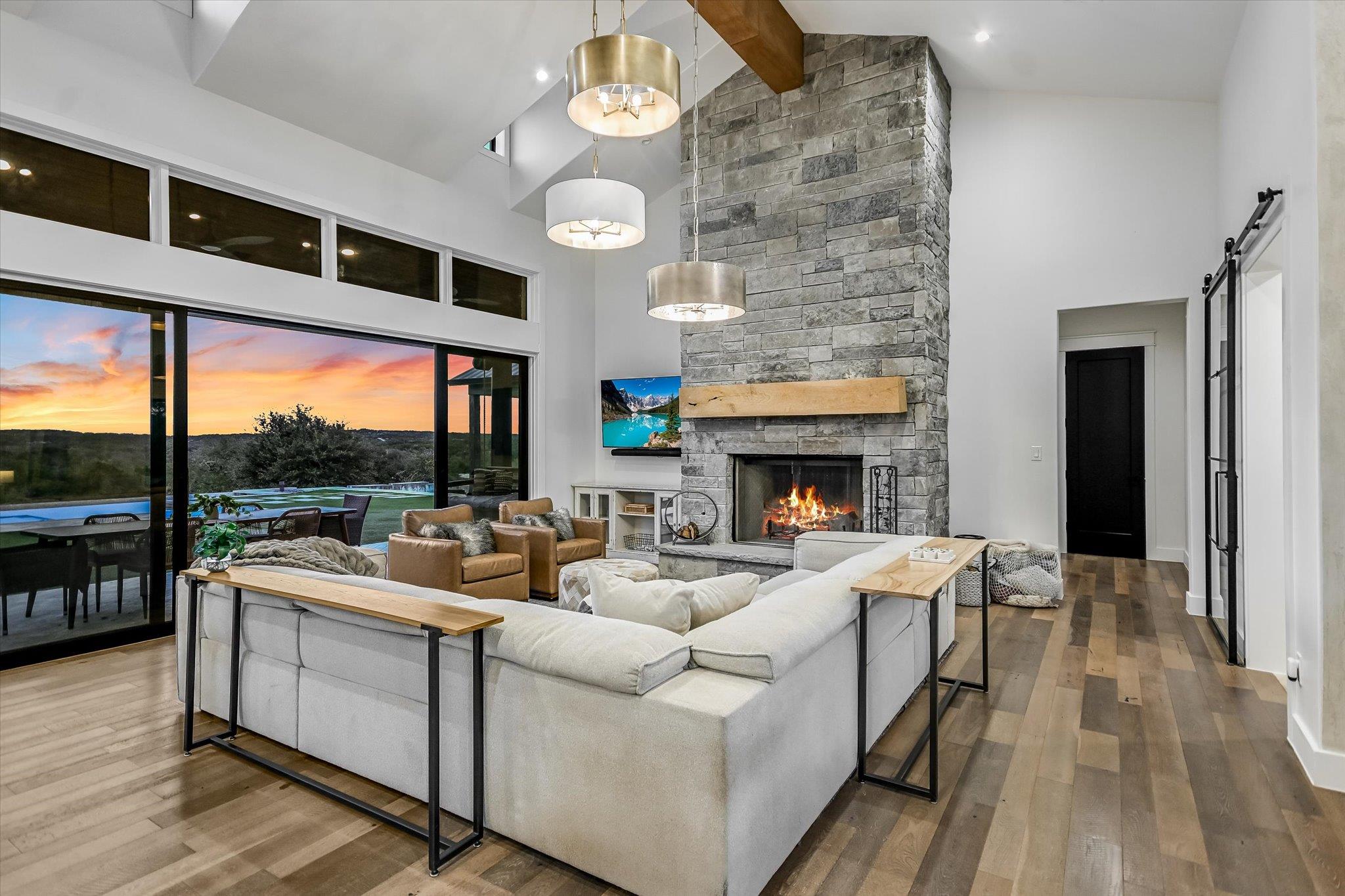 Dripping Springs, TX 78620