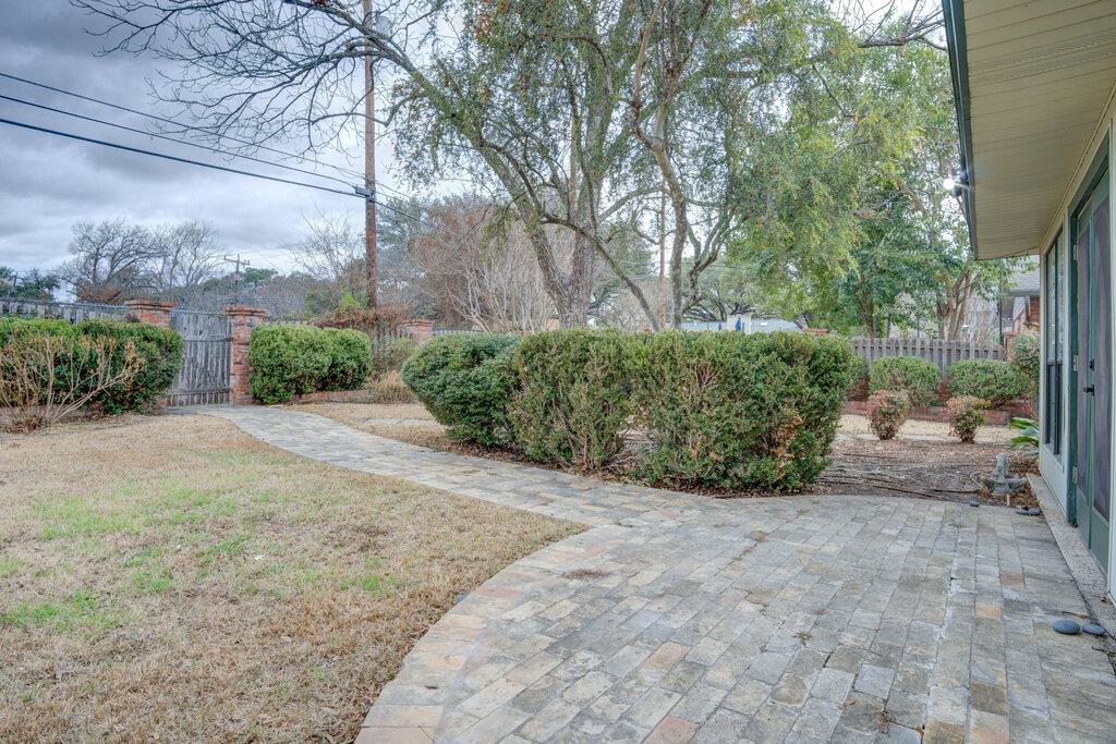 10019 Astronaut Dr, San Antonio, TX 78217