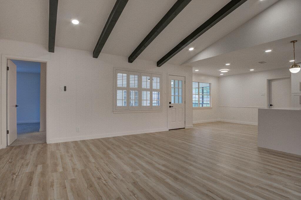 10019 Astronaut Dr, San Antonio, TX 78217