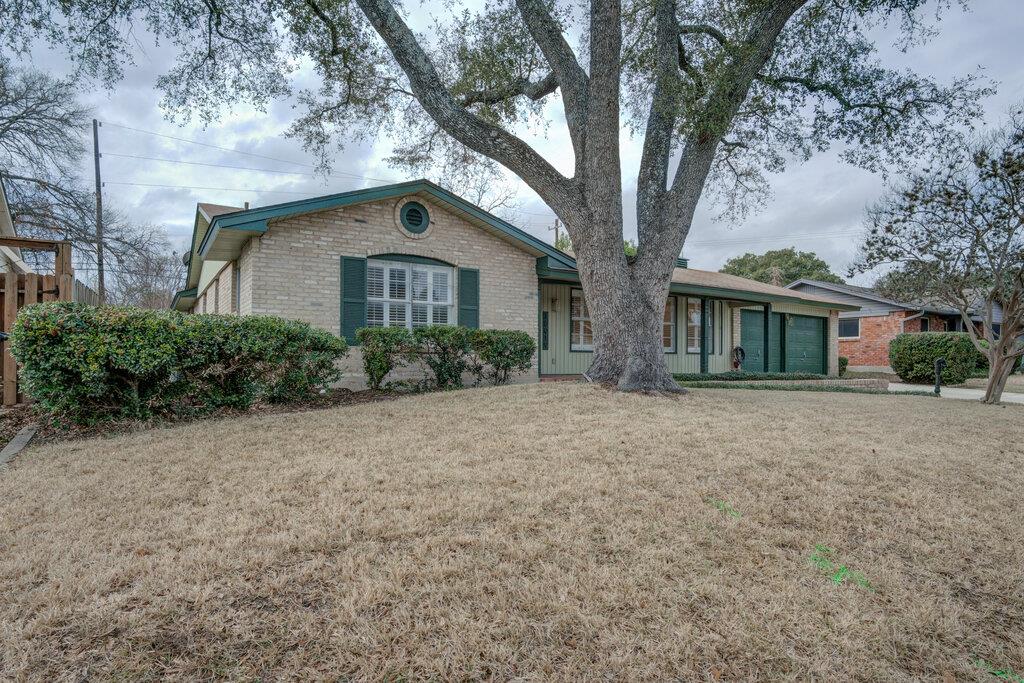 10019 Astronaut Dr, San Antonio, TX 78217