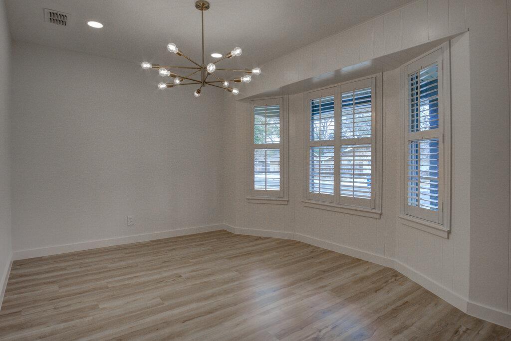 10019 Astronaut Dr, San Antonio, TX 78217