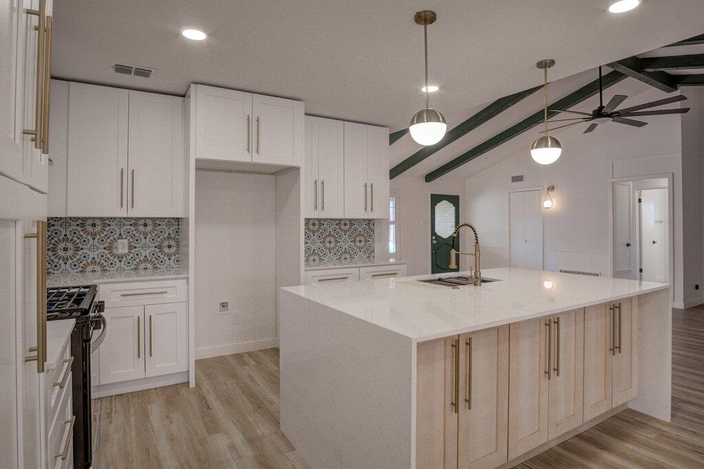 10019 Astronaut Dr, San Antonio, TX 78217