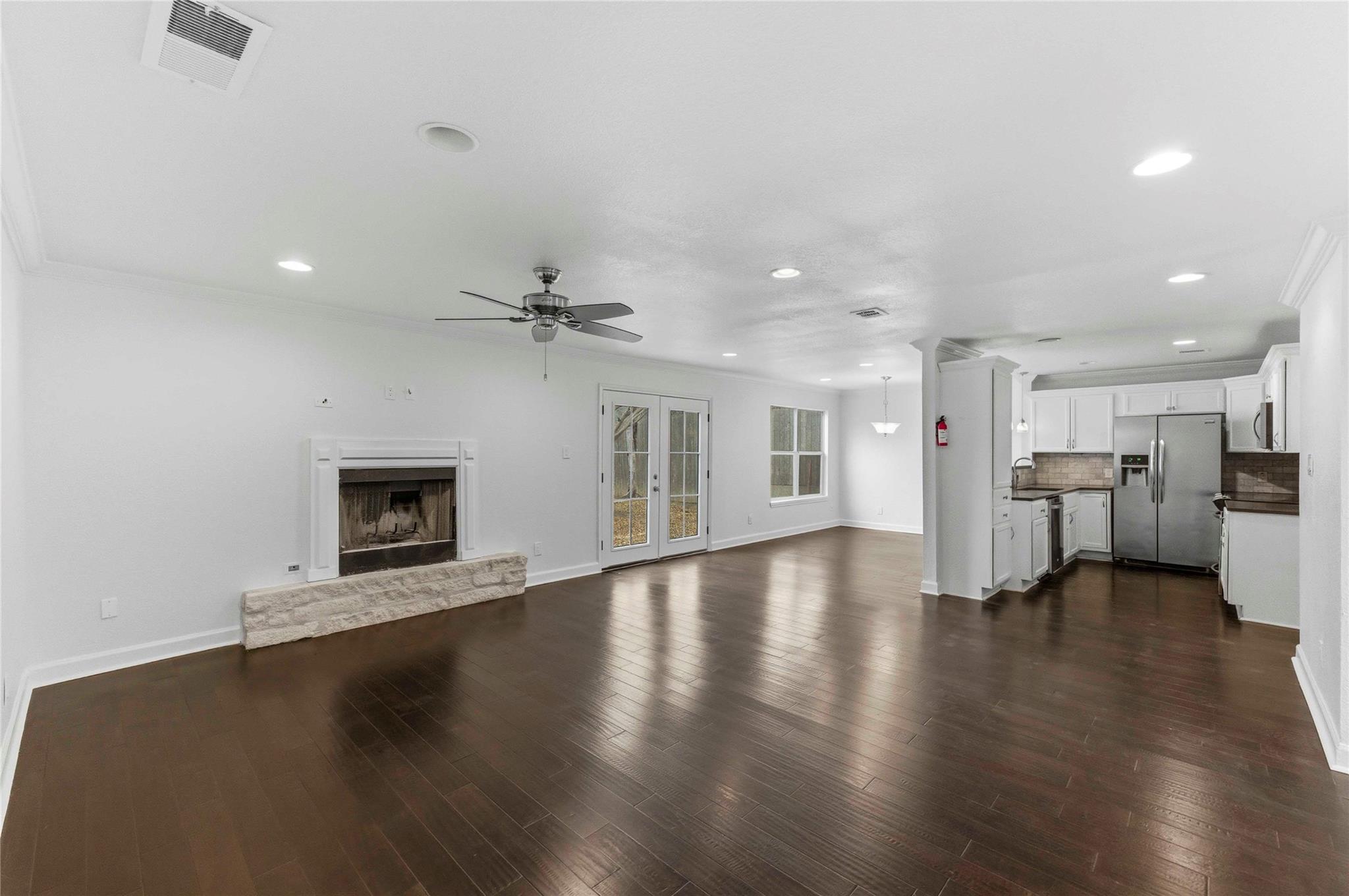 1909 Crooked Ln, Austin, TX 78741