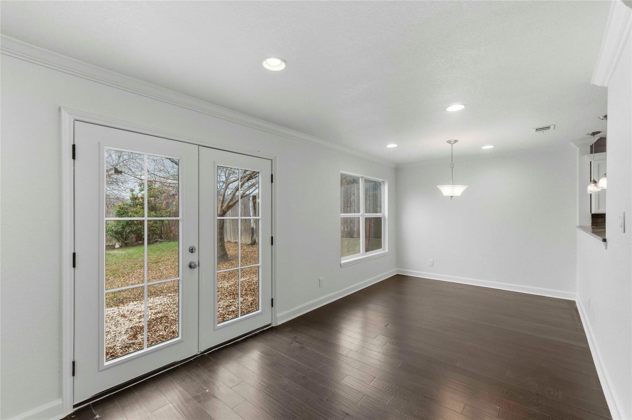 1909 Crooked Ln, Austin, TX 78741