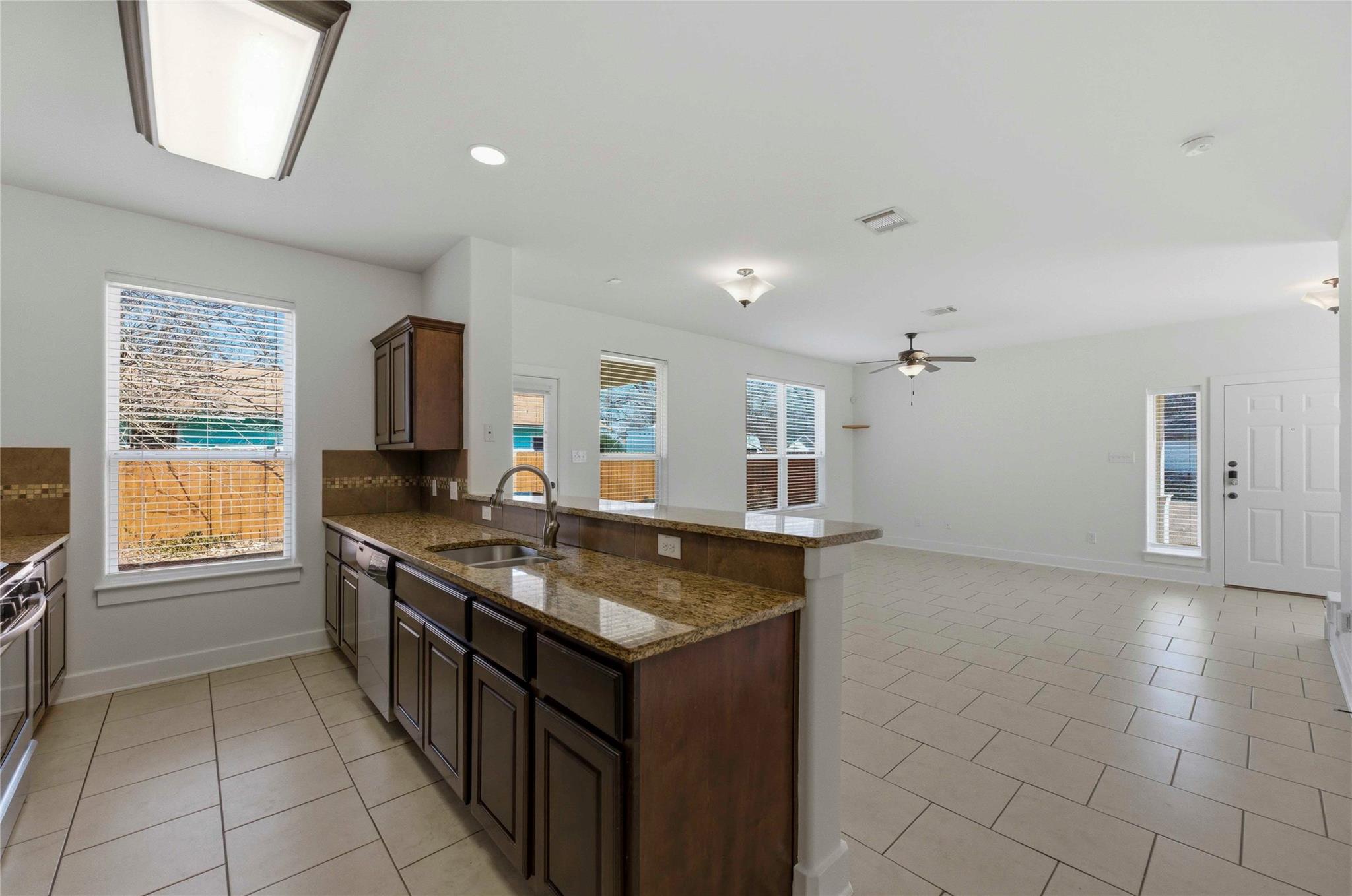 1620 Haskell St # B, Austin, TX 78702