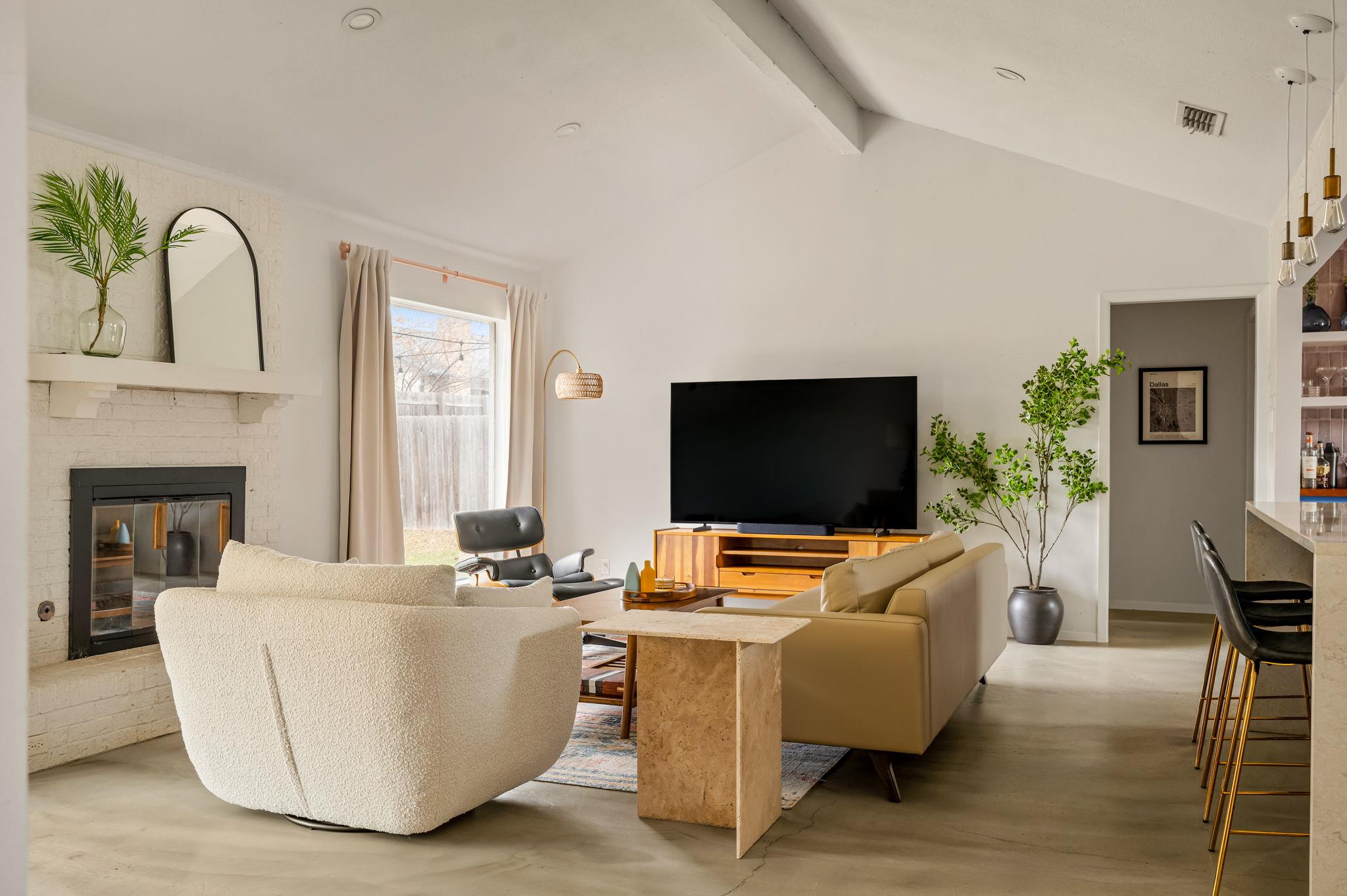 9300 Meadow Vale, Austin, TX 78758