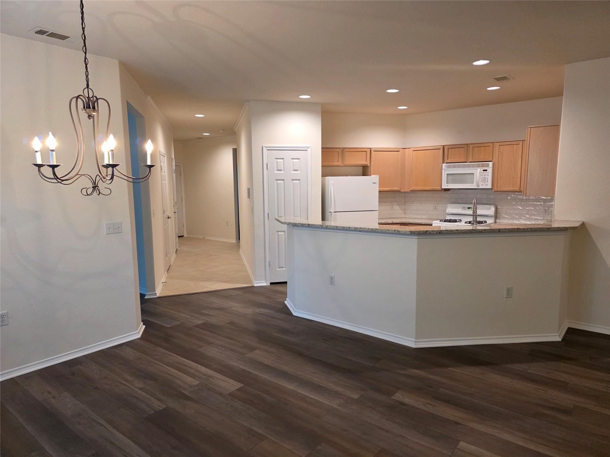 201 Yosemite Rd, Georgetown, TX 78633