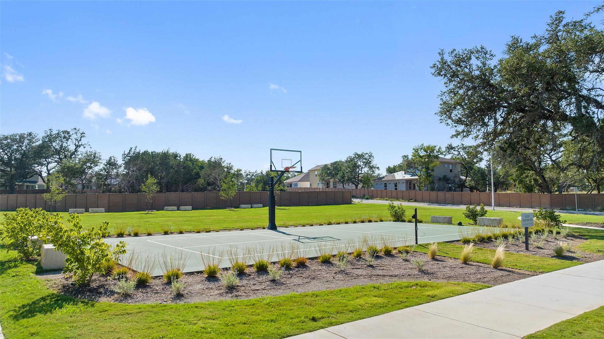 196 Spangle Way, Kyle, TX 78640