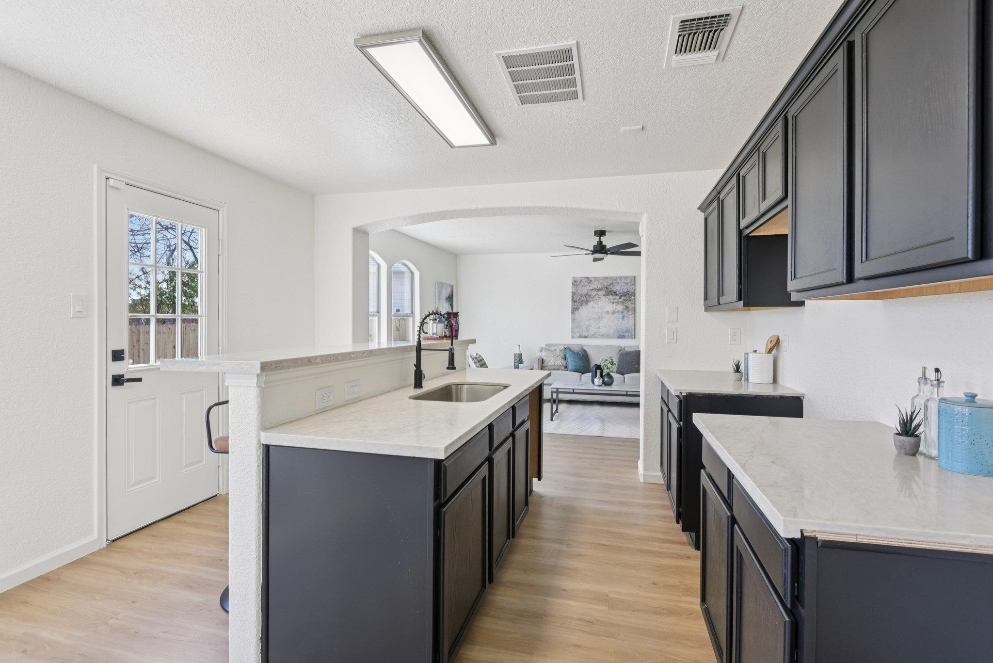 6210 outlook Rdg, San Antonio, TX 78233