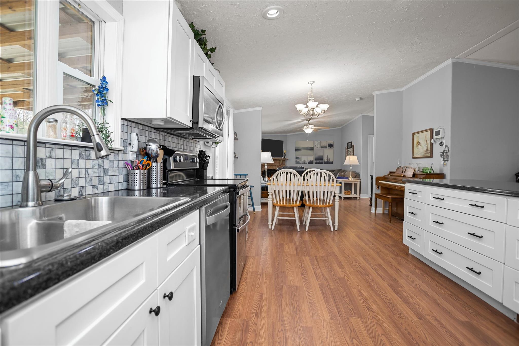 394 Morris Ln, Lufkin, TX 75904