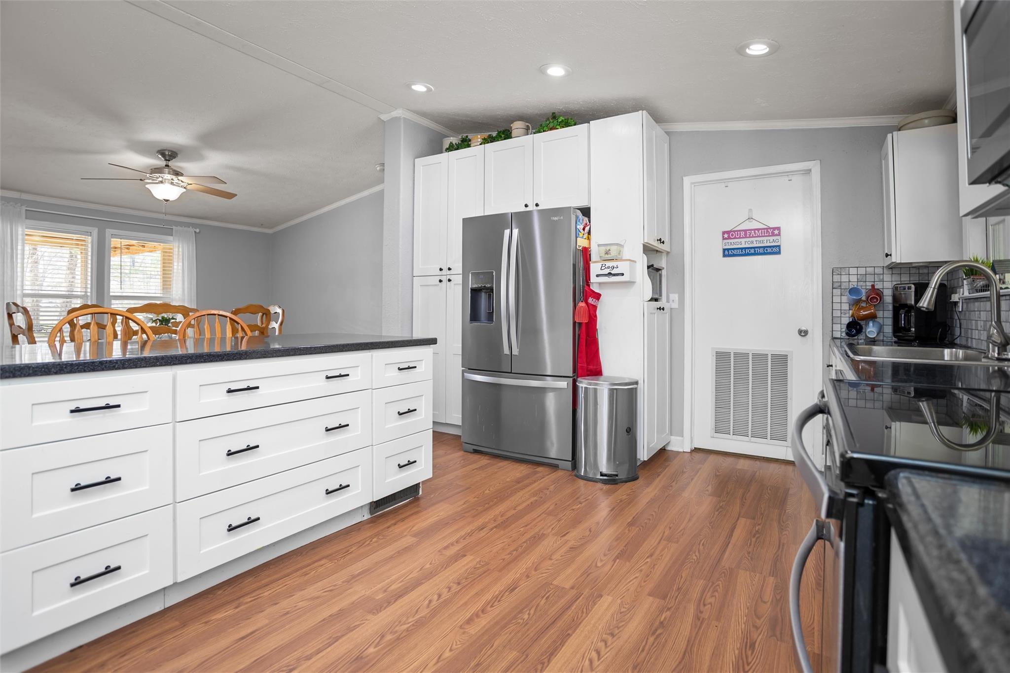 394 Morris Ln, Lufkin, TX 75904